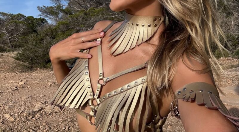 Maxime model at ISIS Fashion Awards 2025 runway walk